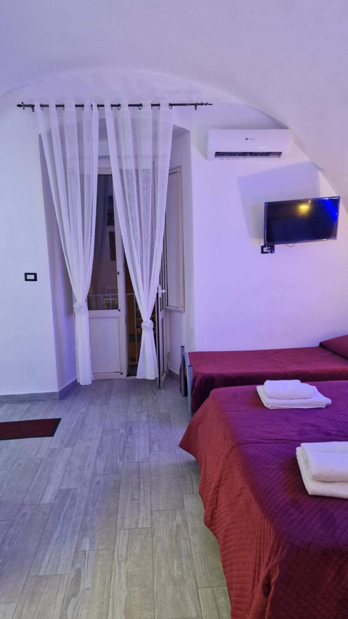 Appartamento Intero Casa Vacanze Espo Naples Exterior photo
