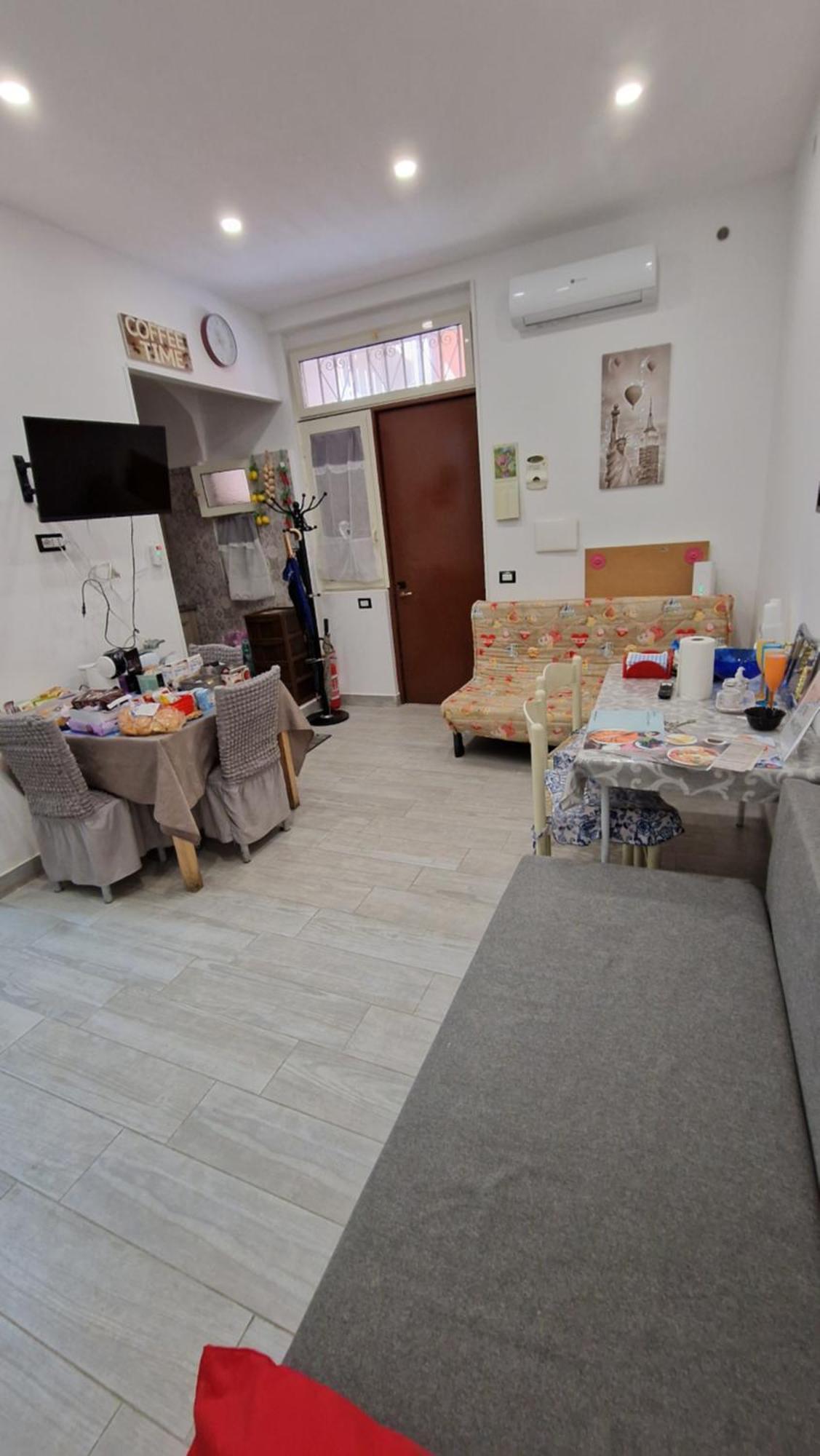 Appartamento Intero Casa Vacanze Espo Naples Exterior photo