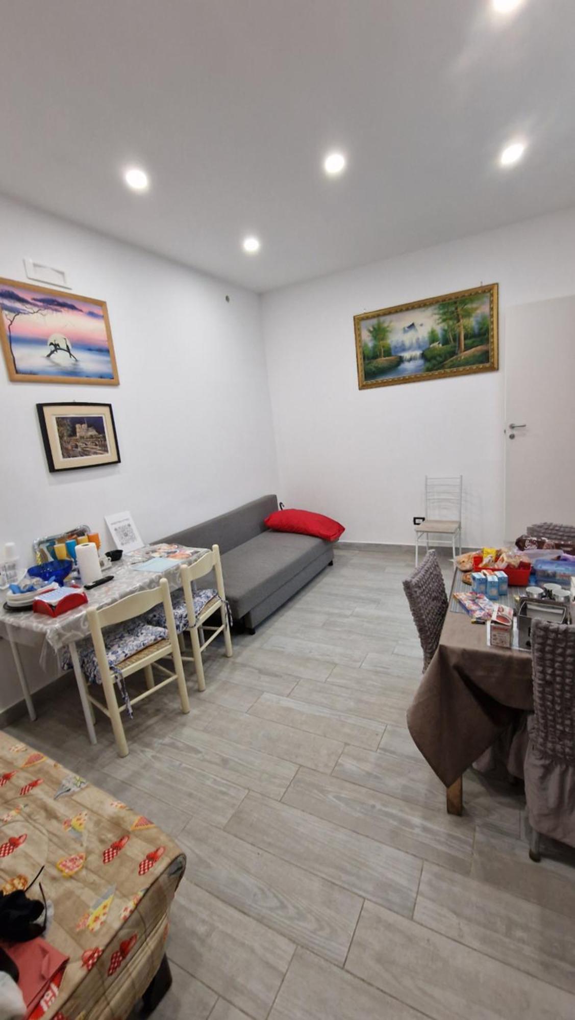 Appartamento Intero Casa Vacanze Espo Naples Exterior photo