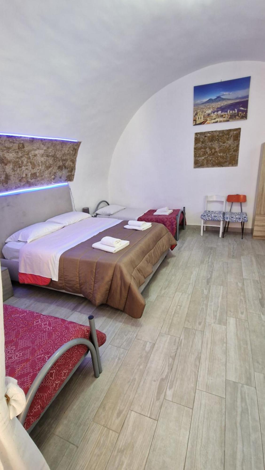 Appartamento Intero Casa Vacanze Espo Naples Exterior photo